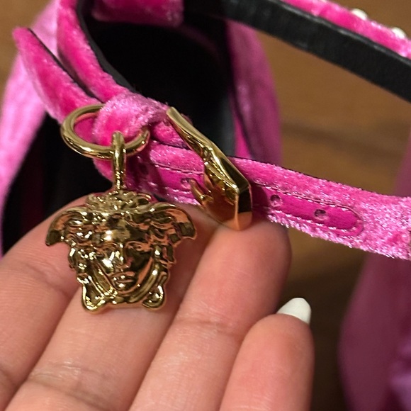 NEW Versace Aevita Heels Crushed Velvet Hot Pink - Picture 5 of 7